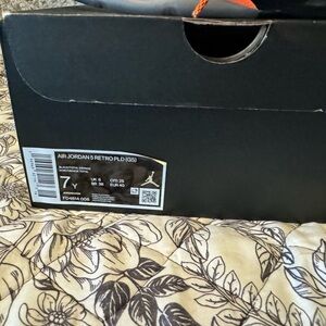 Selling came out 6/19/23. Fire if u know how to wear them